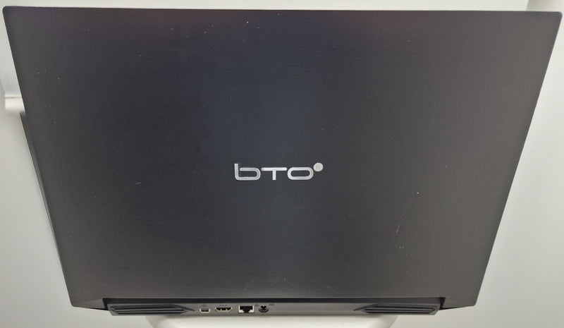 BTO NH55HH Gaming laptop | i5-11400H | 16GB DDR4 | 512GB SSD | 15.6"